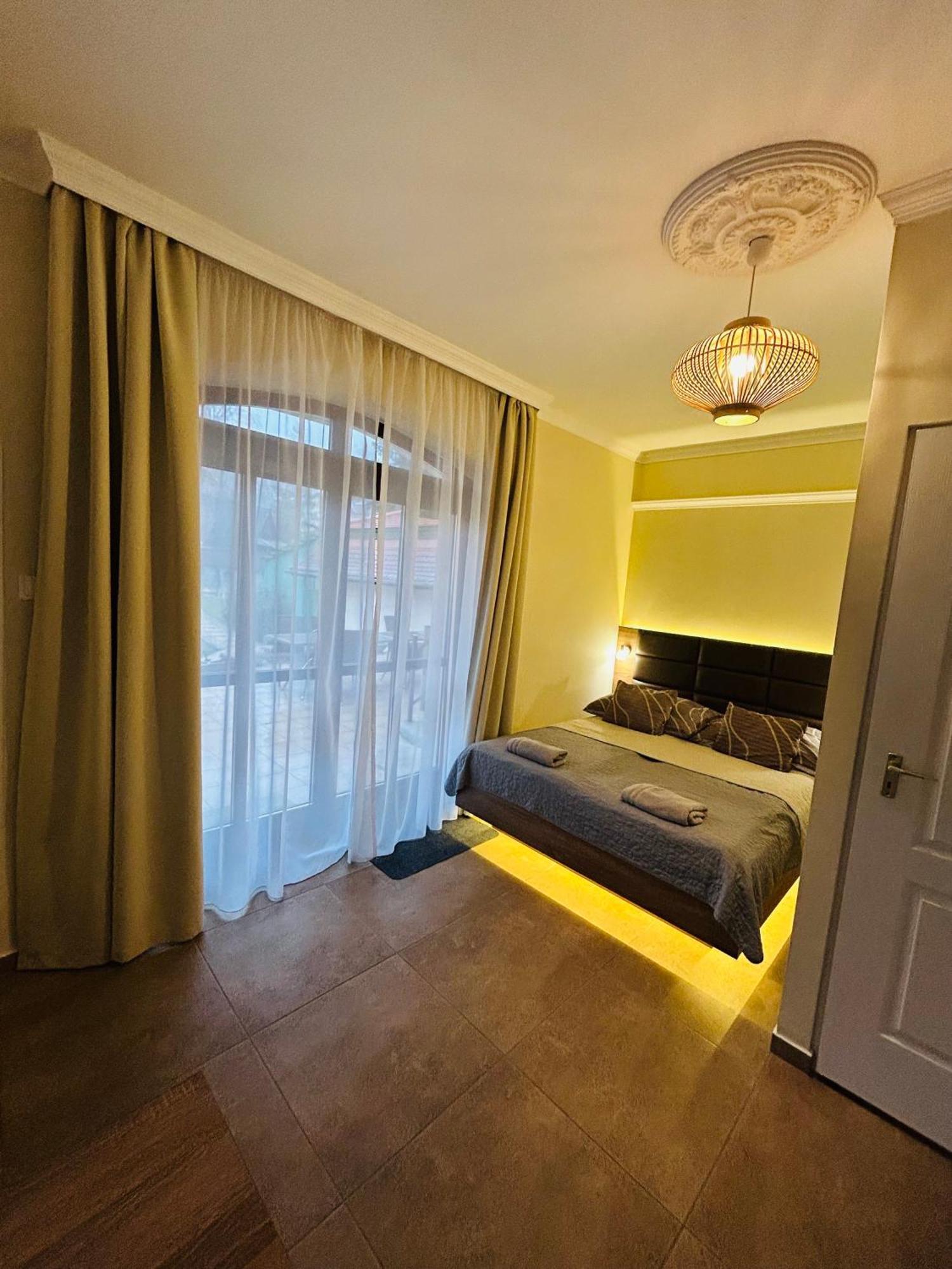 Harmonia Vendeghaz Hotell Miskolc Eksteriør bilde