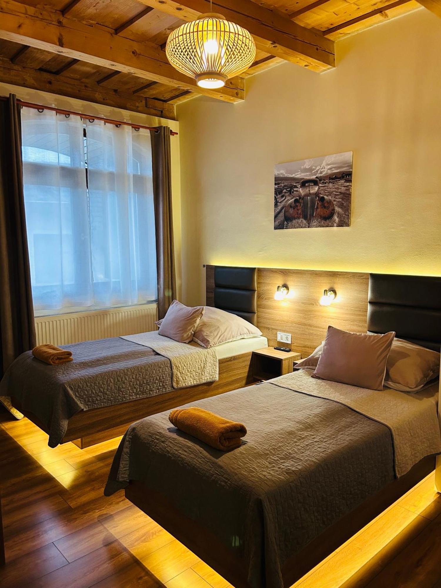 Harmonia Vendeghaz Hotell Miskolc Eksteriør bilde