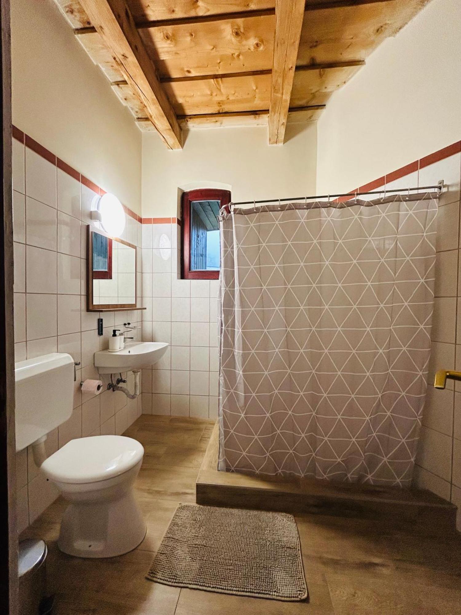 Harmonia Vendeghaz Hotell Miskolc Eksteriør bilde