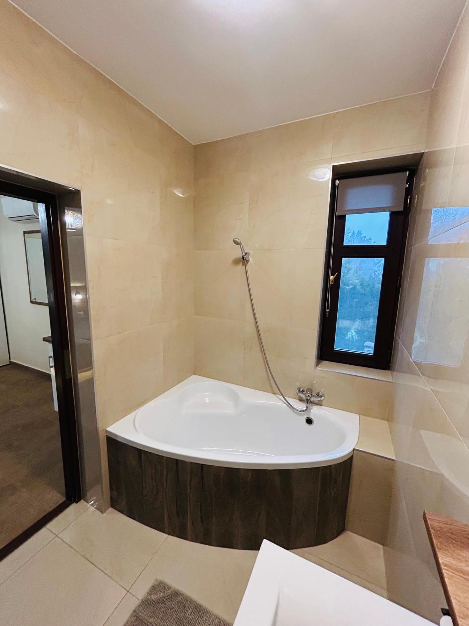 Harmonia Vendeghaz Hotell Miskolc Eksteriør bilde