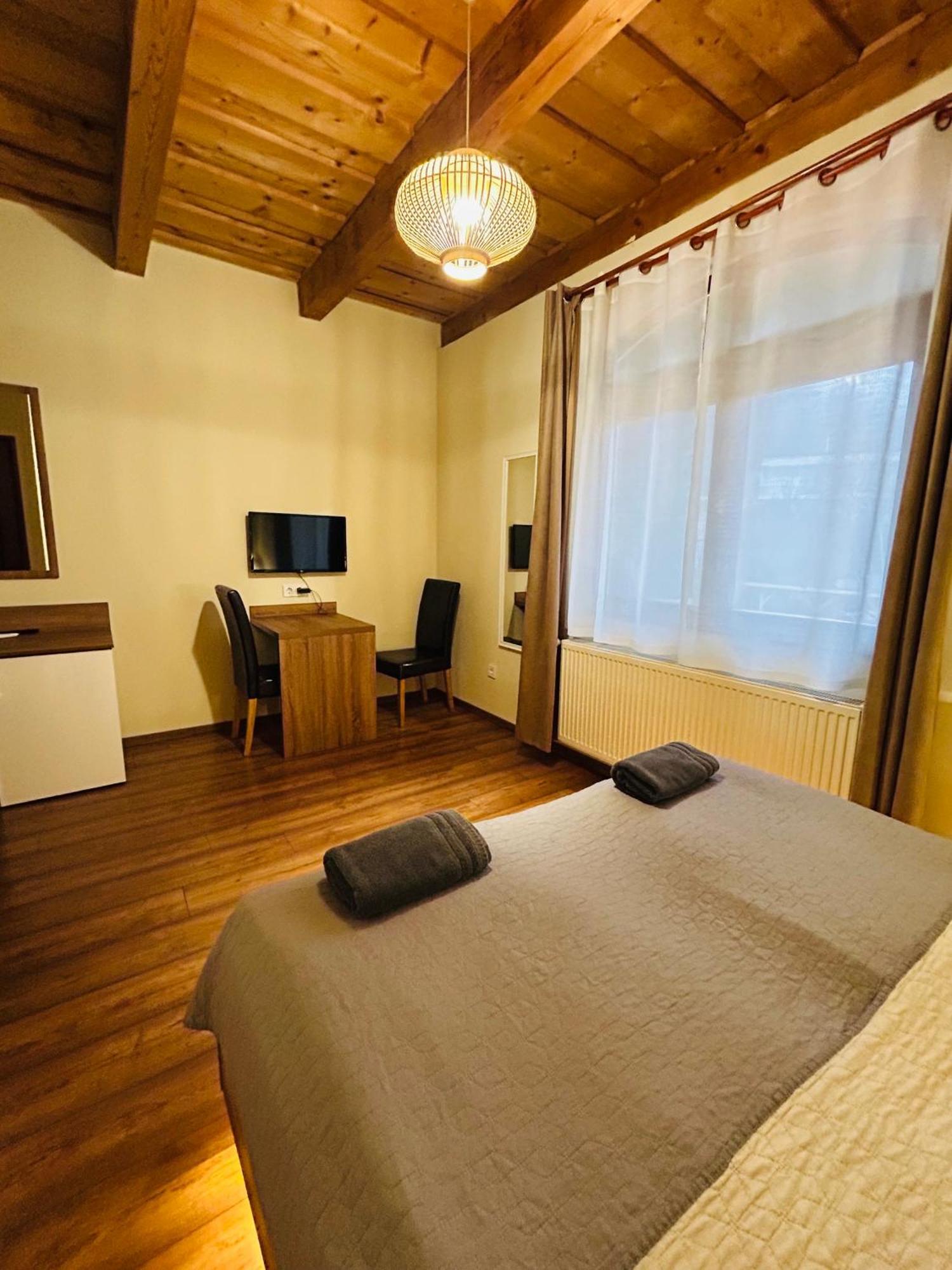 Harmonia Vendeghaz Hotell Miskolc Eksteriør bilde